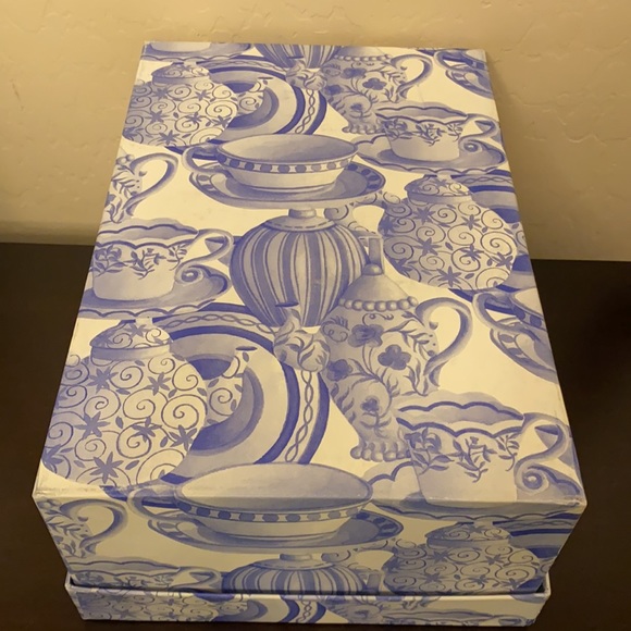 🆕 Small Storage Box with Lid - Picture 11 of 11